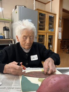 1763531073005
